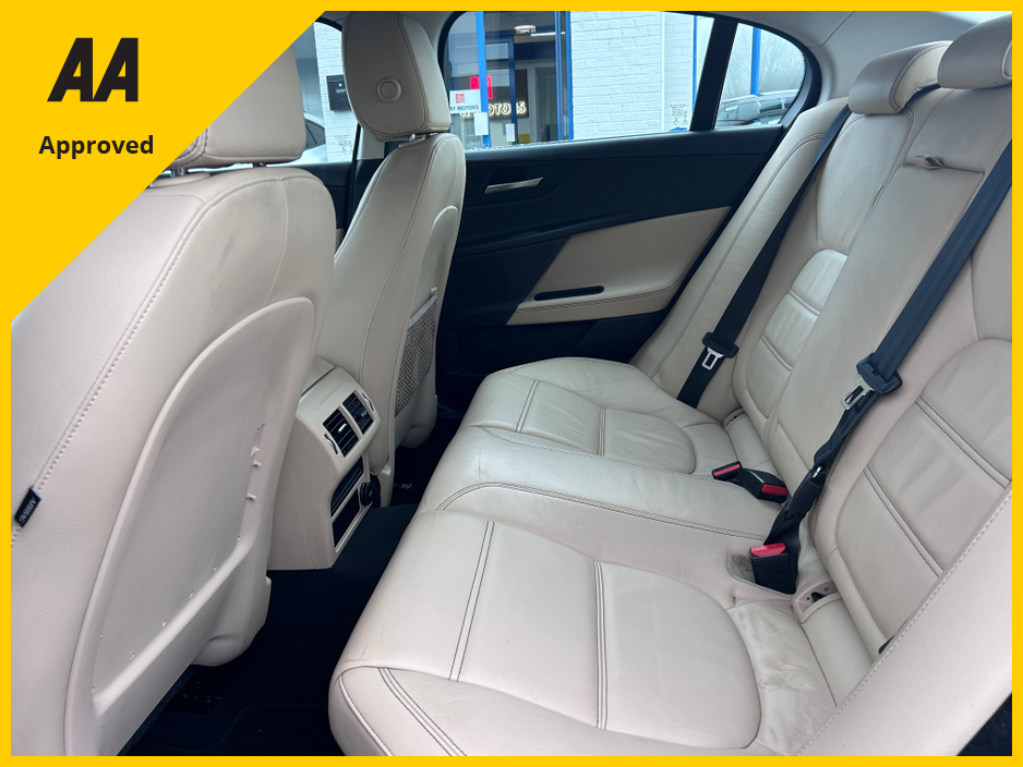 2016 Jaguar XE 2016 JAGUAR XE 2.0D PRESTIGE AUTO 180BHP LOW KMS €11,450