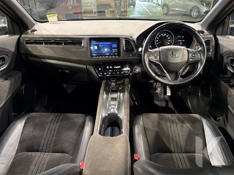 2021 Honda Vezel 1.5 HYBRID - RS EDITION - BLACK HALF LEATHER - PADDLE SHIFT - CRUISE CONTROL - FACTORY ALLOYS - €25,950