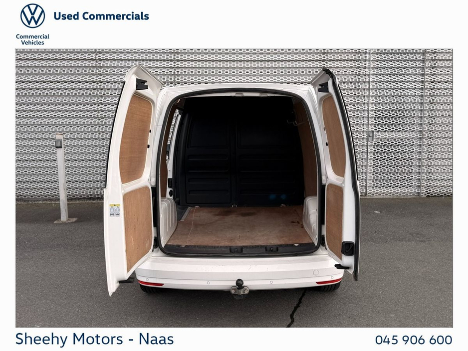 2019 Volkswagen Caddy - image 7