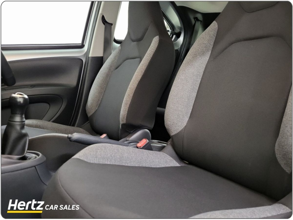 2023 Toyota Aygo X - image 5