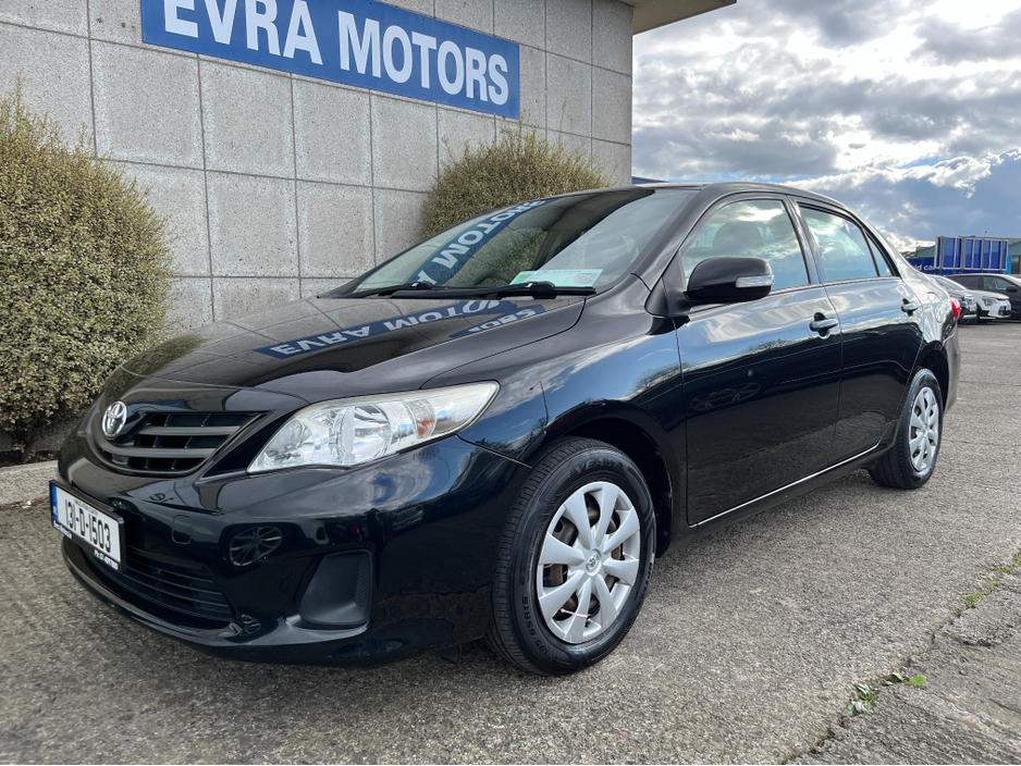 2013 Toyota Corolla - image 5