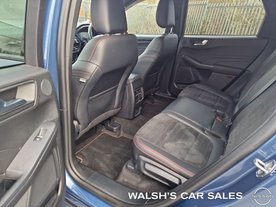 2023 Ford Kuga St-line X 5D 1.5TD 120 S6.2 M6 €29,900