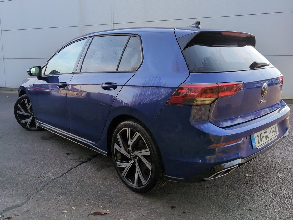 2024 Volkswagen Golf - image 3