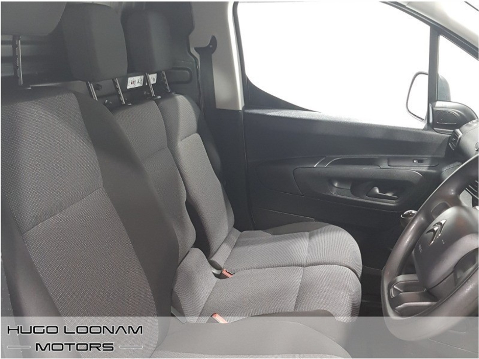 2019 Citroen Berlingo - image 18