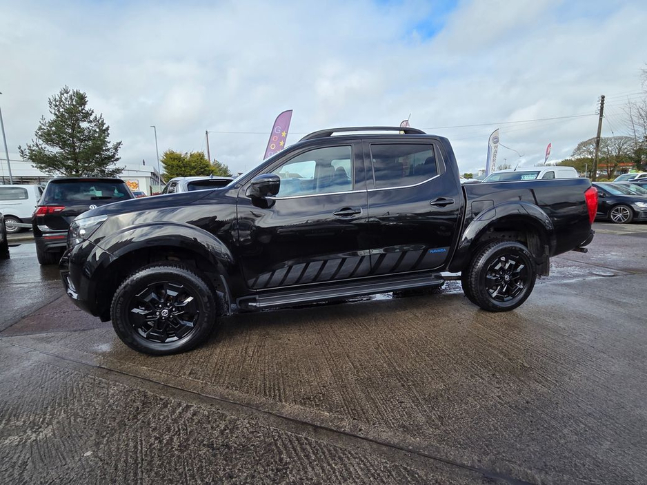 2021 Nissan Navara - image 5