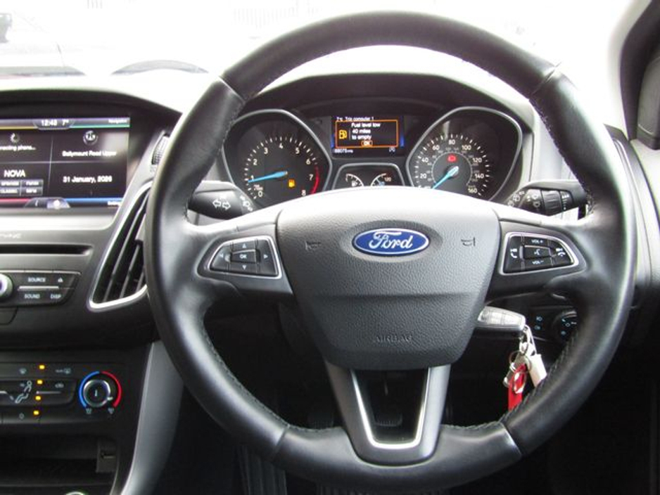 2016 Ford Focus 1.0 Zetec Ecoboost 100PS 5DR €9,950