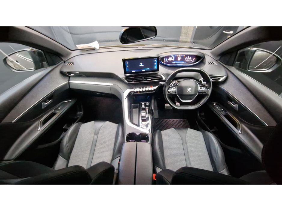 2023 Peugeot 5008 1.5 BlueHDi 130bhp Allure Auto €33,950