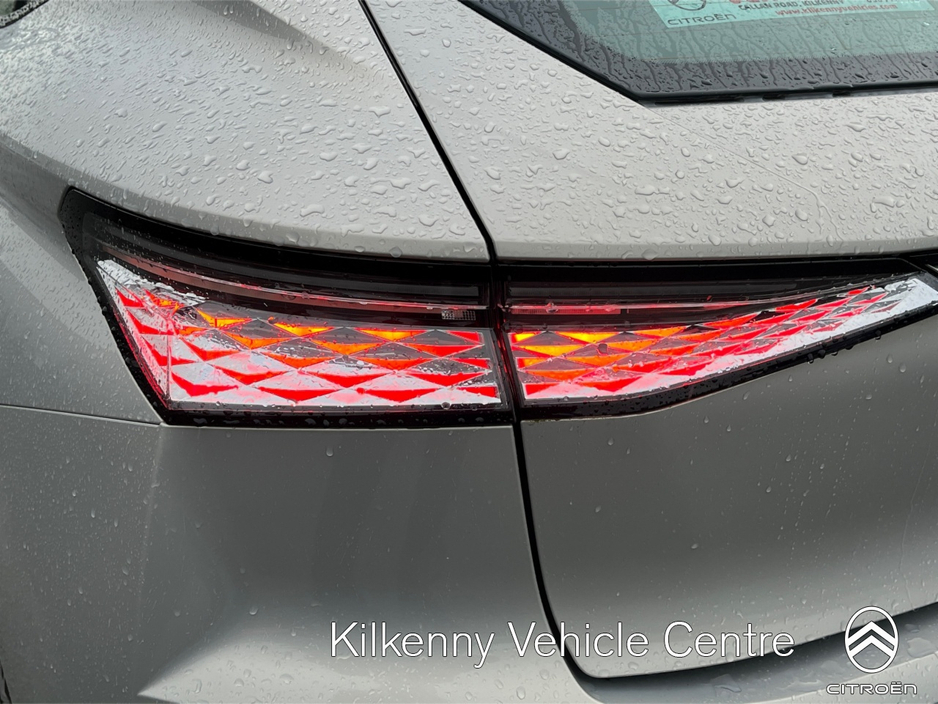 2024 DS Automobiles DS 4 - image 20