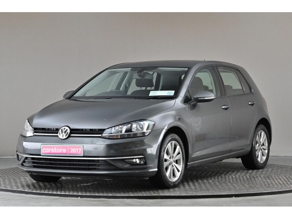 2017 Volkswagen Golf - image 3