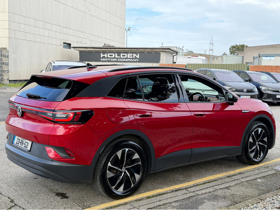 2023 Volkswagen ID.4 - image 8