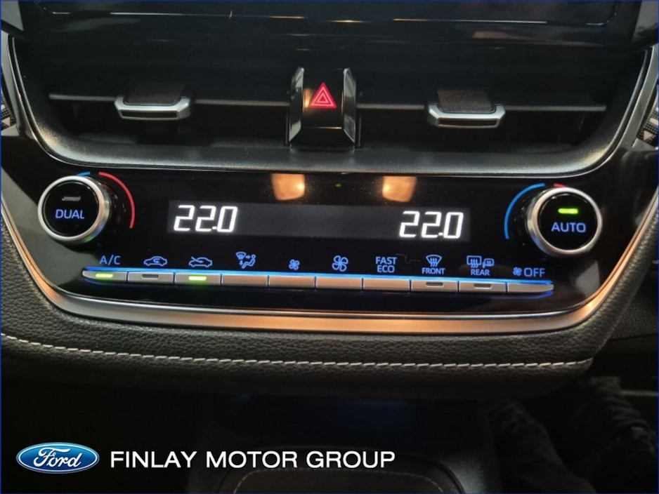 2020 Toyota Corolla - image 19