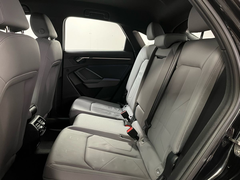 2024 Audi Q3 - image 8