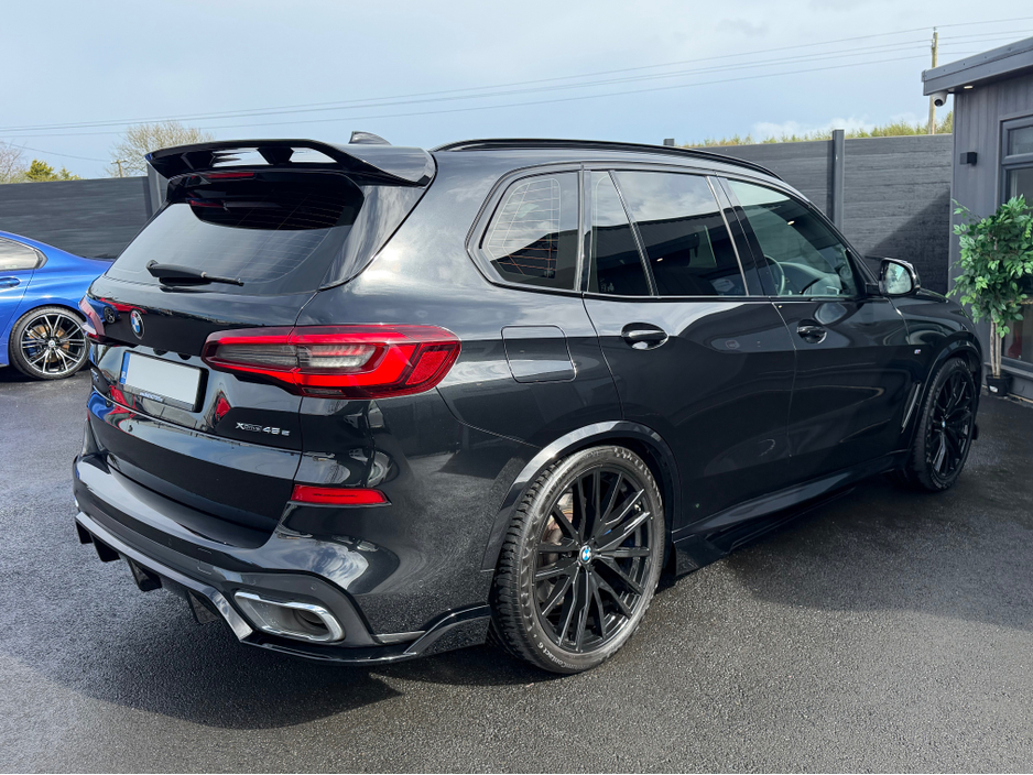 2021 BMW X5 - image 8