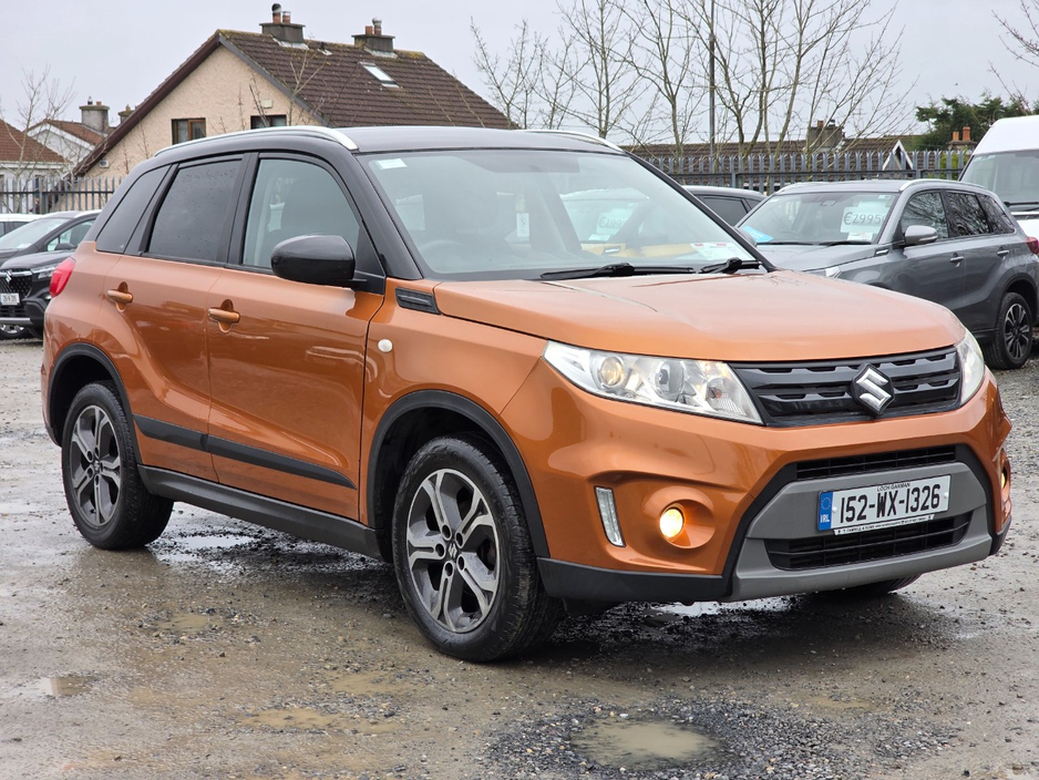 2015 Suzuki Vitara - image 2