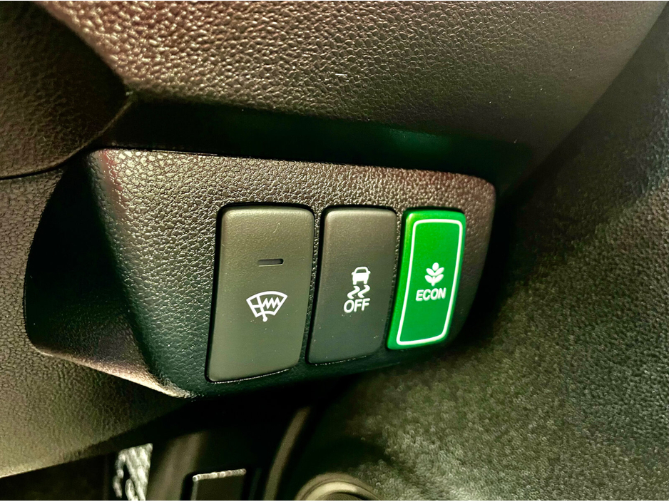 2014 Honda Shuttle - image 30