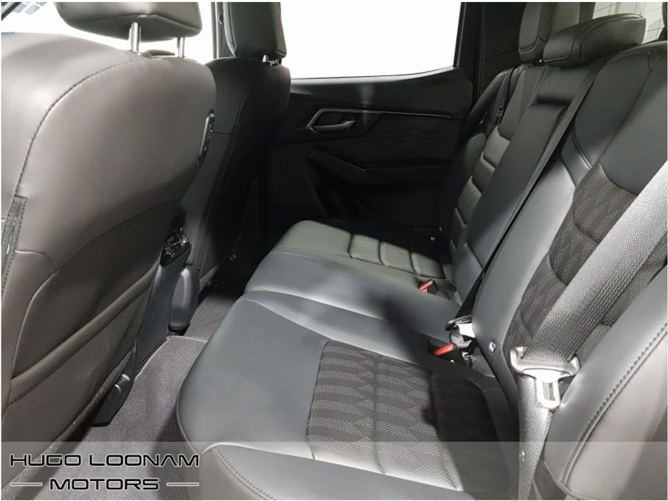 2025 Isuzu D-MAX - image 12