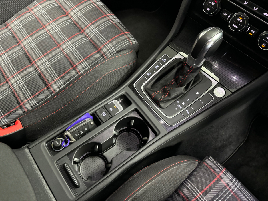 2016 Volkswagen Golf VOLKSWAGEN GOLF GTI DSG 220BHP*DCC & ACC*KEYLESS ENTRY & START*FINANCE AVAILABLE TRADE INS WELCOME* €21,950