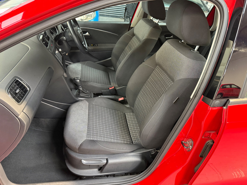 2016 Volkswagen Polo - image 21