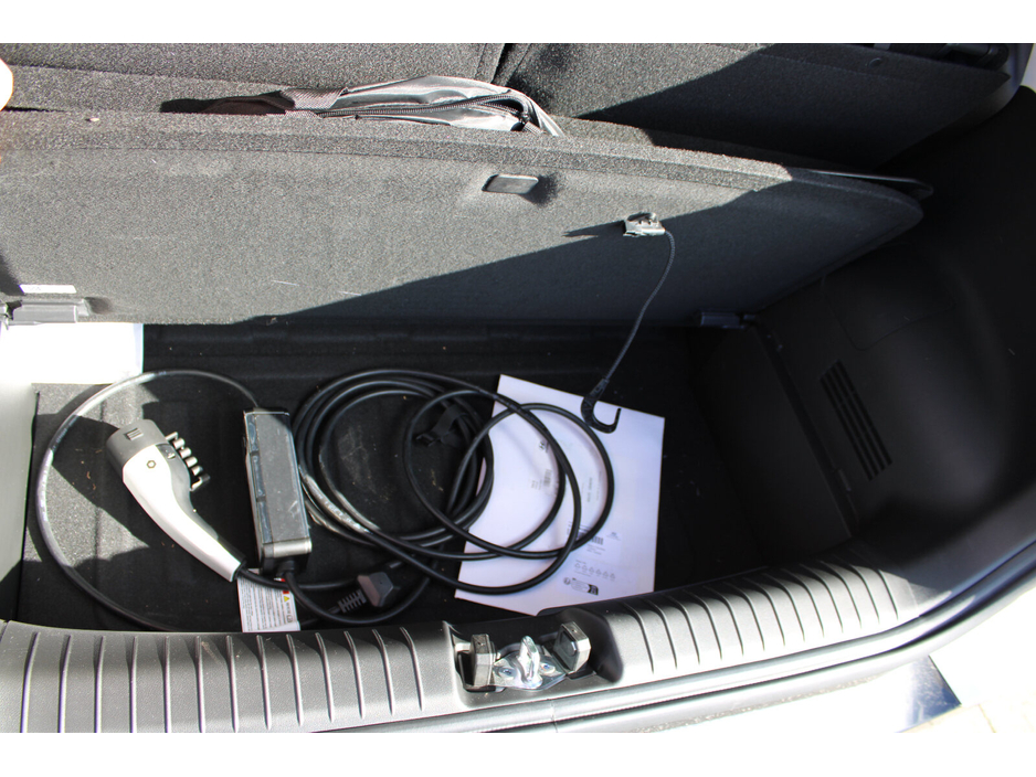 2025 Hyundai Inster - image 26