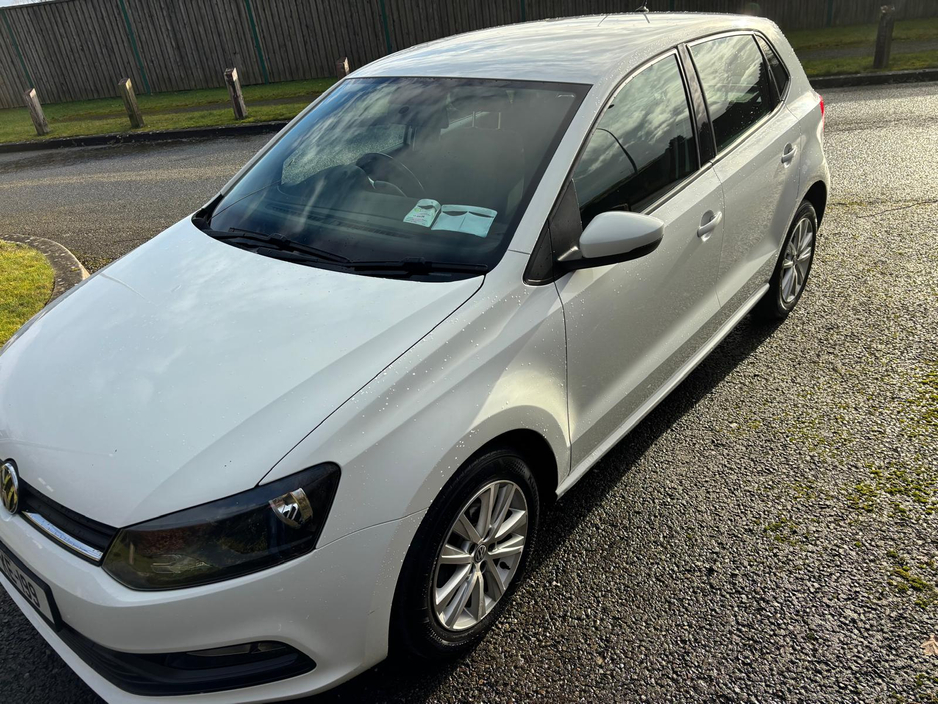 2016 Volkswagen Polo TRENDLINE 1.0 60HP MANUAL 5SPEED 5DR €9,950