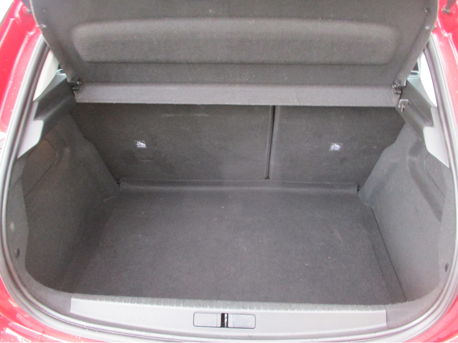 2021 Opel Corsa - image 15