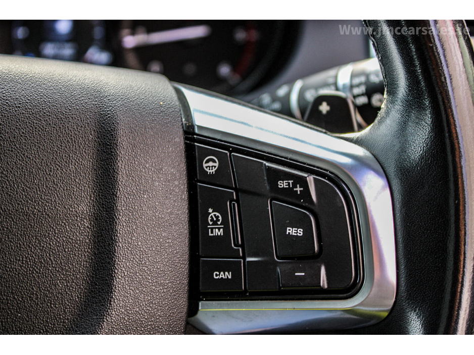 2019 Land Rover Discovery Sport - image 23