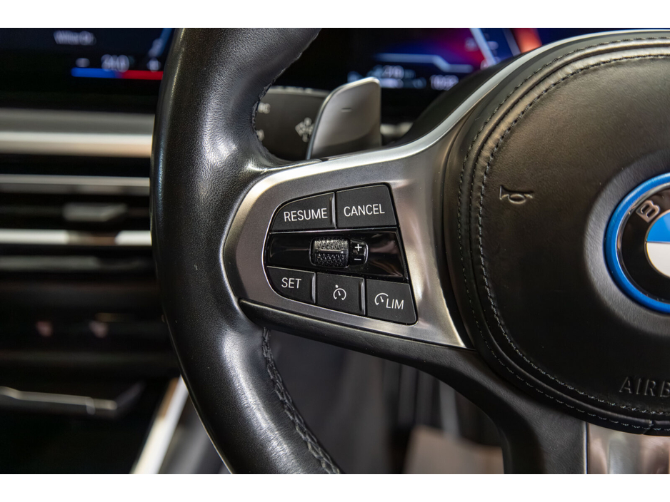 2023 BMW 3 Series 330e xDrive M Sport Auto €41,950