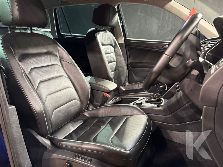 2018 Volkswagen Tiguan 2.0 TDI HIGH LINE 4WD - FULL BLACK LEATHER HEATED SEATS FRONT AND BACK - DIAMOND CUT FACTORY ALLOY WHEELS - CRUISE CONTROL - REVERSE CAMERA €29,950