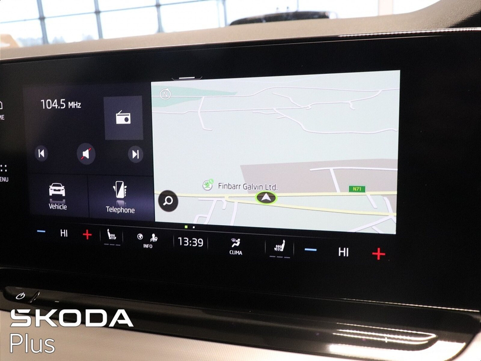 2023 Skoda Octavia - image 17