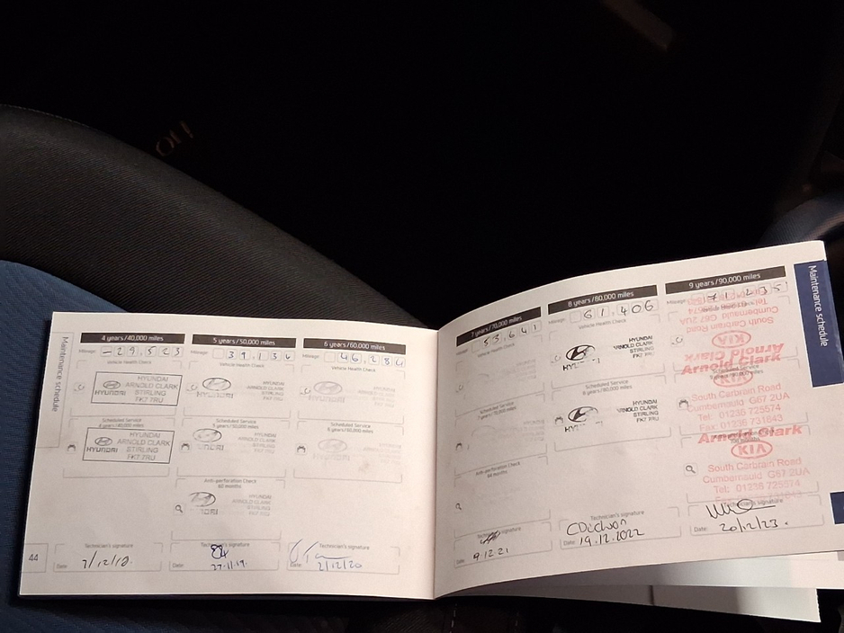 2015 Hyundai i10 - image 16