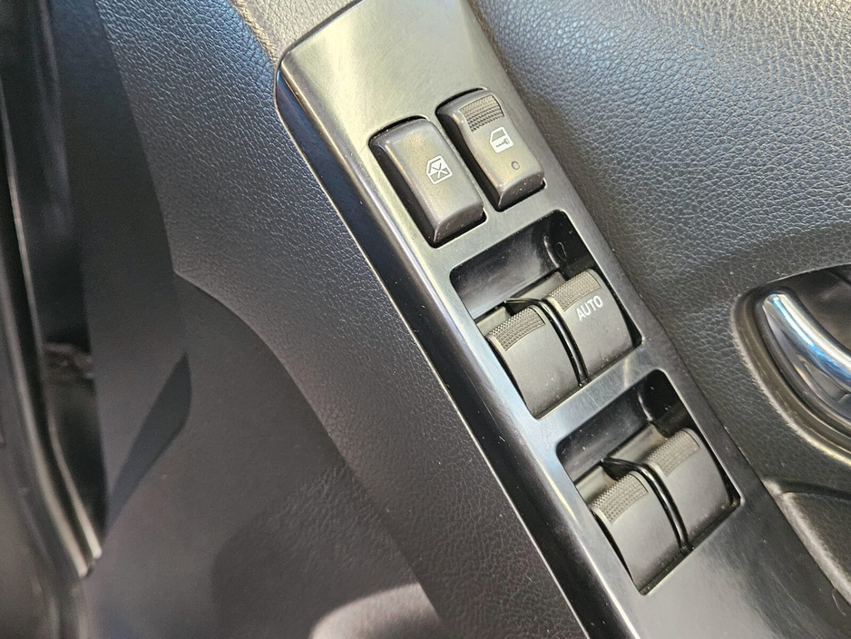 2019 Isuzu D-MAX - image 6