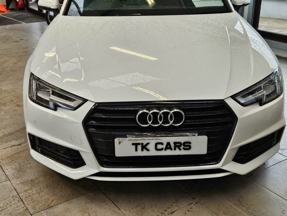 2017 Audi A4 - image 6