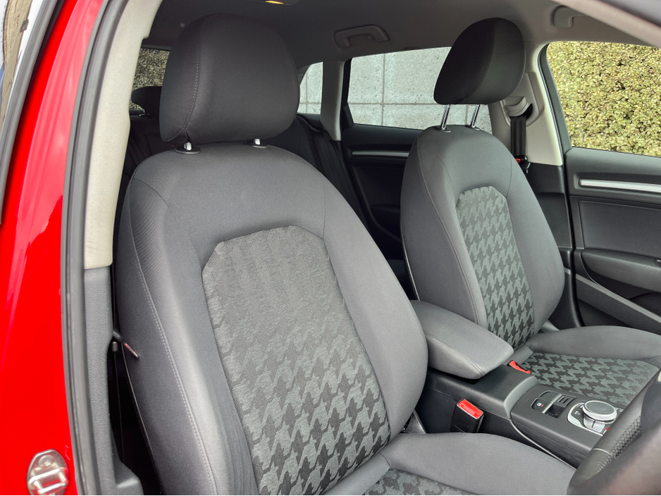 2013 Audi A3 - image 11