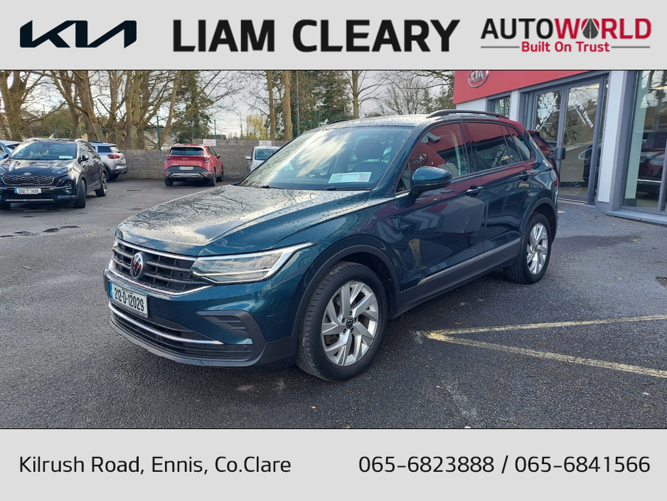 2021 Volkswagen Tiguan - image 5