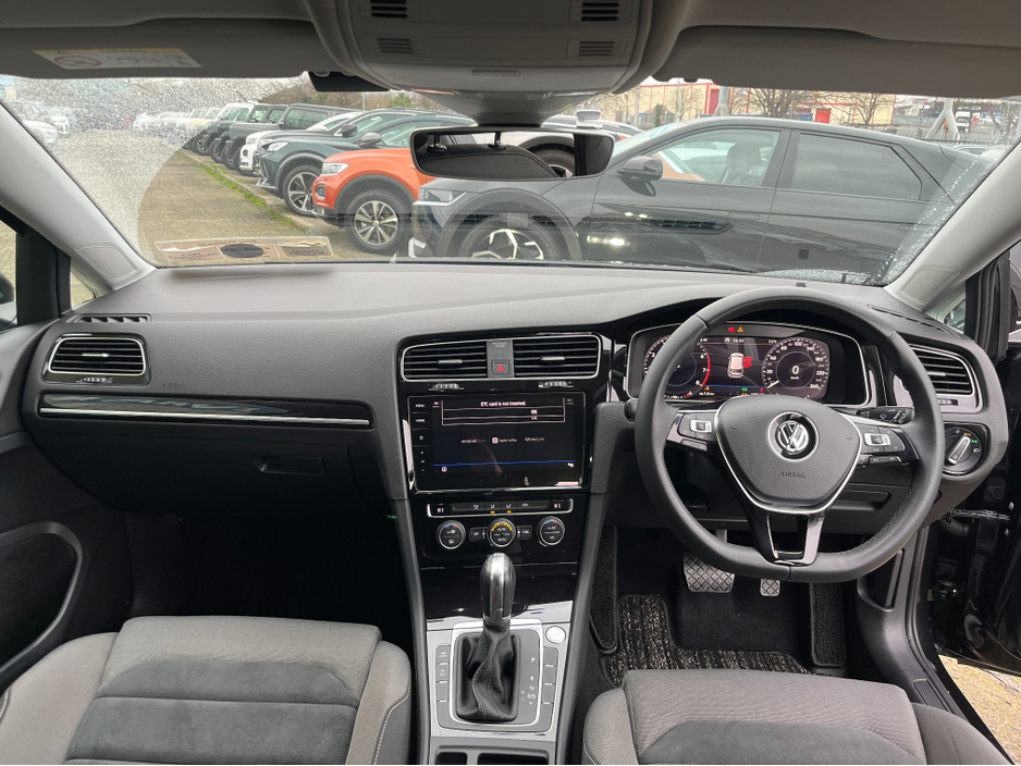 2019 Volkswagen Golf HIGHLINE AUTOMATIC 1.4 PETROL //REVERSE CAMERA//ADAPTIVE CRUISE CONTROL//KEYLESS ENTRY//BLIND SPOT WARNING// €18,950