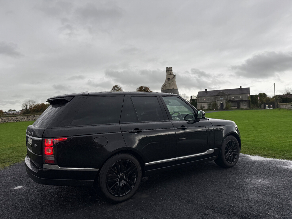 2016 Land Rover Range Rover - image 5