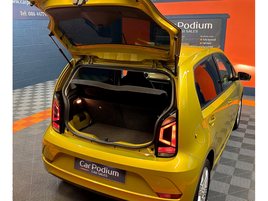 2017 Volkswagen up! 1.0 75BHP HIGH UP €11,650