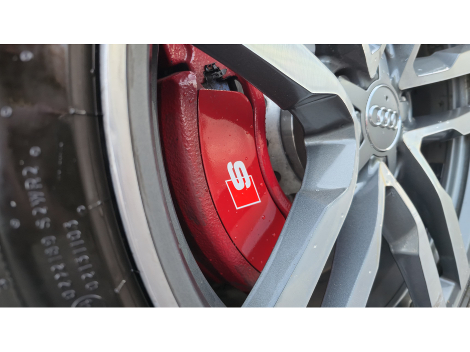 2015 Audi TT - image 26