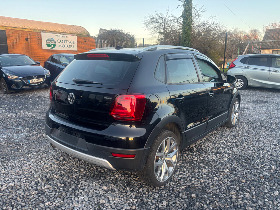 2014 Volkswagen Polo  €10,950