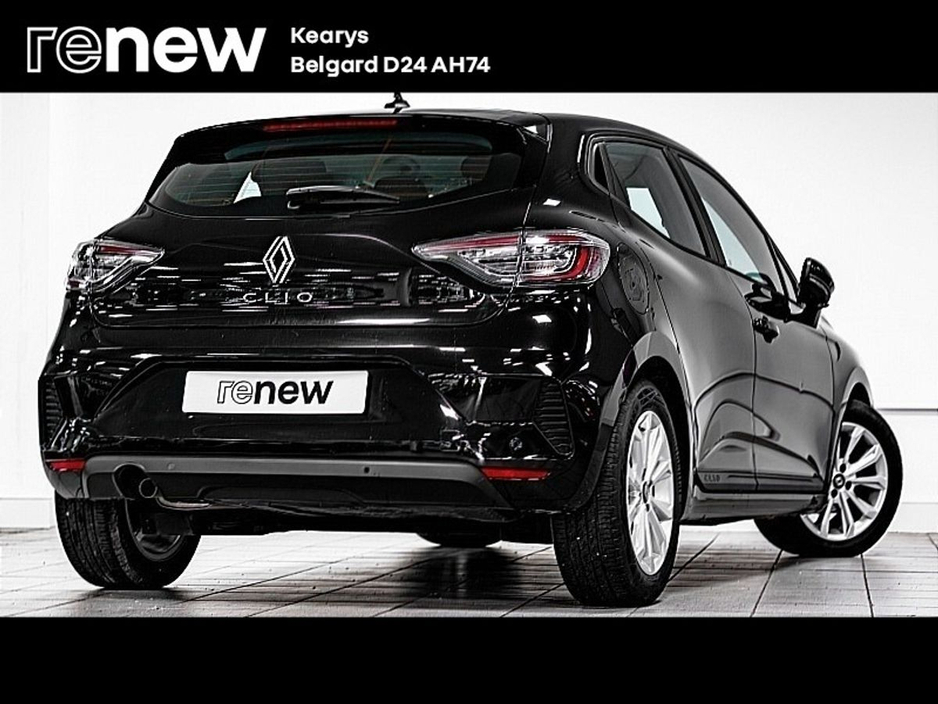 2023 Renault Clio - image 10