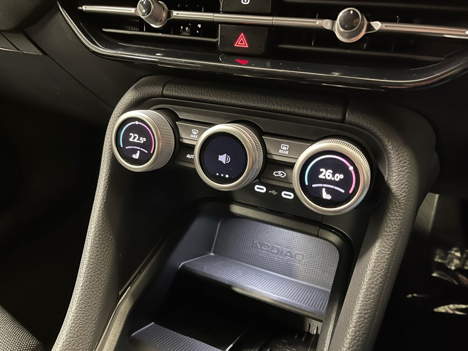 2025 Skoda Kodiaq Selection DSG 2.0TDI 150BHP - UPGRADED 20 INCH ALLOYS - Reversing Camera - Heated Seats - Climate Control - Keyless Start - Cruise Control - Apple CarPlay/Android Auto €53,950