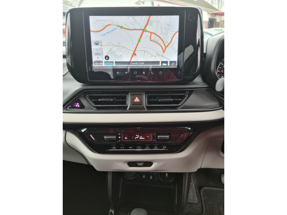 2025 Suzuki Swift - image 8