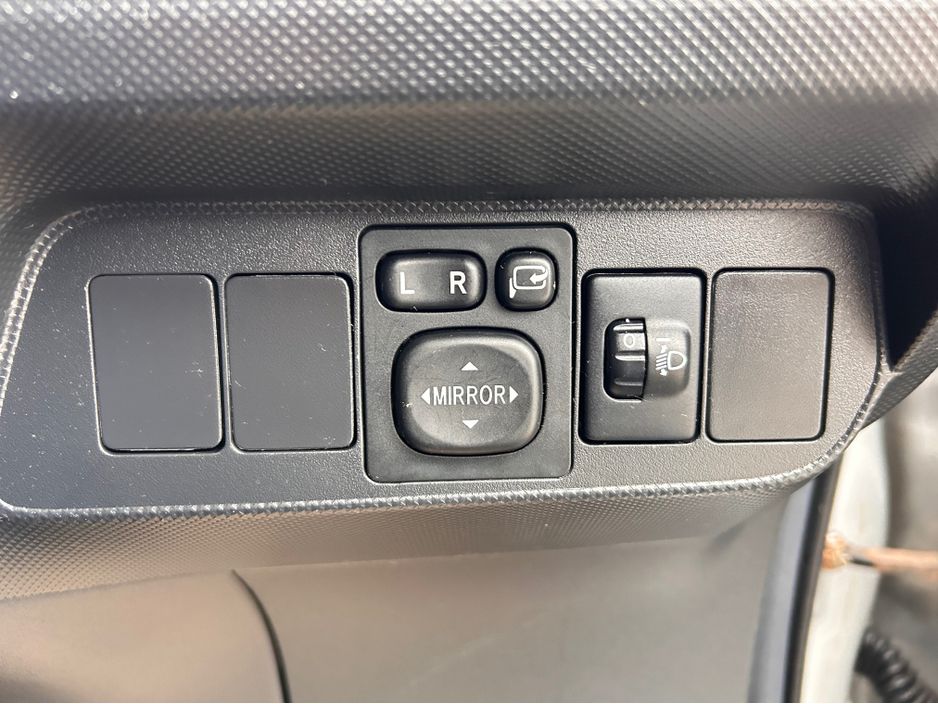 2012 Toyota Auris MC 1.4 D-4D TERRA 5DR €6,950