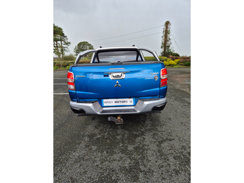 2017 Mitsubishi L200 - image 10