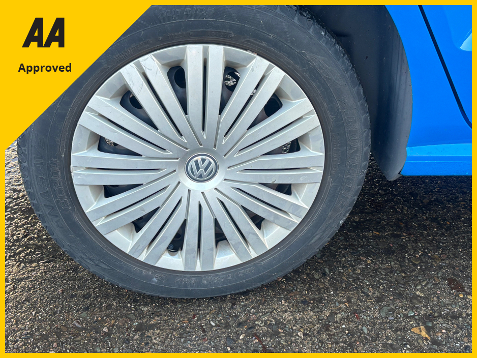 2015 Volkswagen Polo 1.2TSI 5DR AUTO LOW KMS €10,450