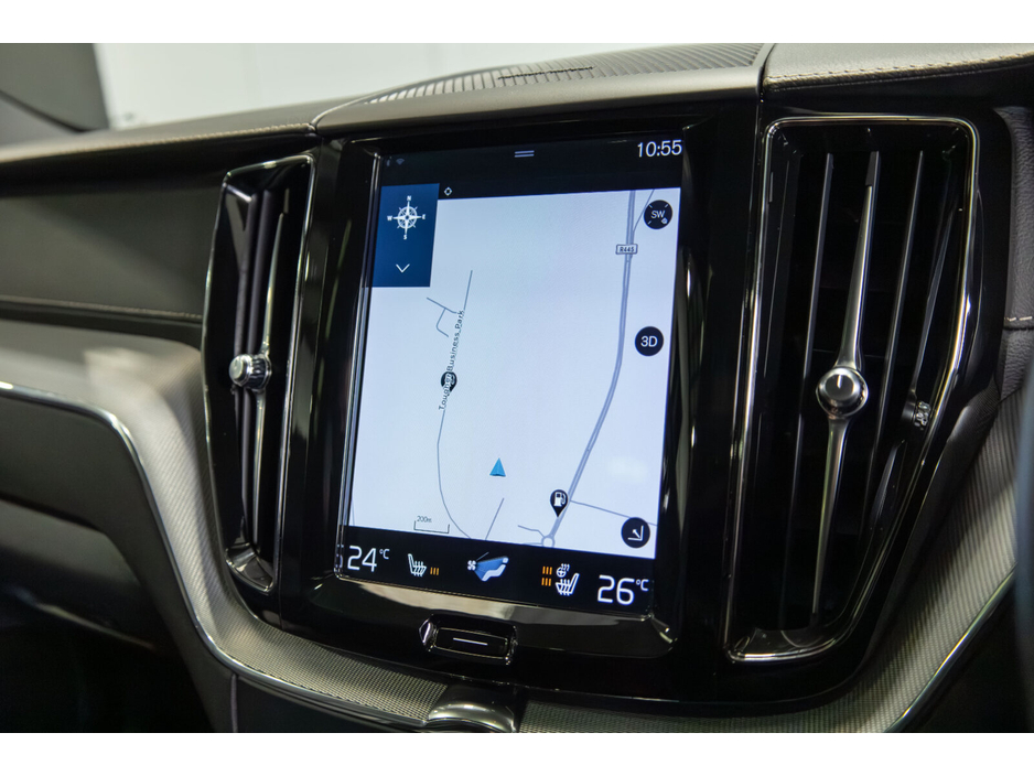 2020 Volvo XC60 - image 22