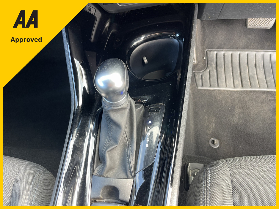 2021 Toyota C-HR - image 7