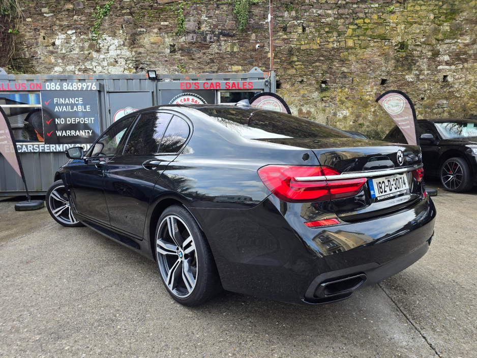 2018 BMW 7 Series - image 6
