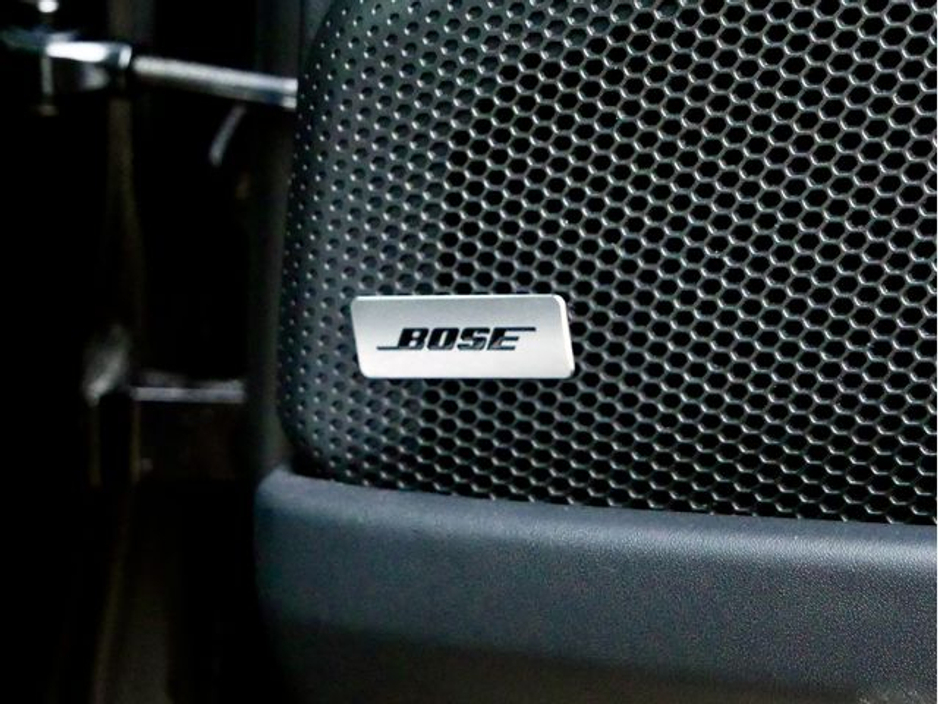 2024 Porsche Panamera - image 20