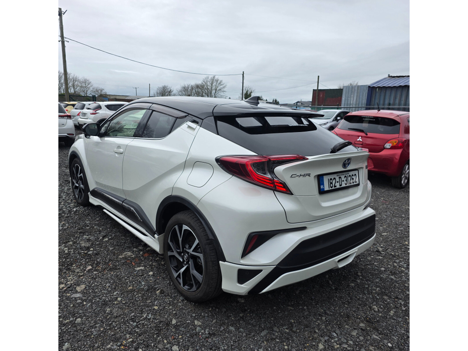 2018 Toyota C-HR - image 6